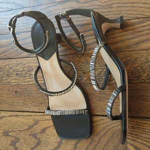 Schutz Nellina Low Sandals